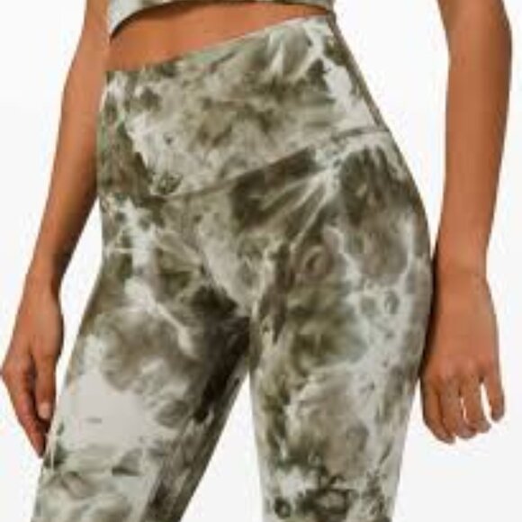 lululemon Align™ High-Rise Pant 25” Diamond Dye Olive - Size 0 - Picture 1 of 5